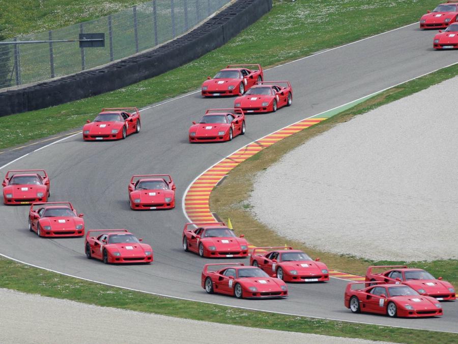  Ferrari F40 1987 года  (фото 72 из 127)